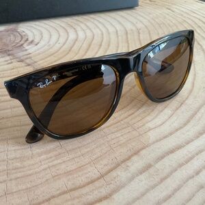 Ray-Ban Justin Classic in Tortoiseshell